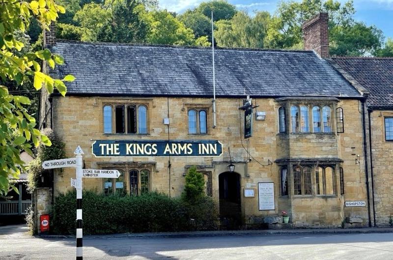 The Kings Arms Inn Montacute Dış mekan fotoğraf