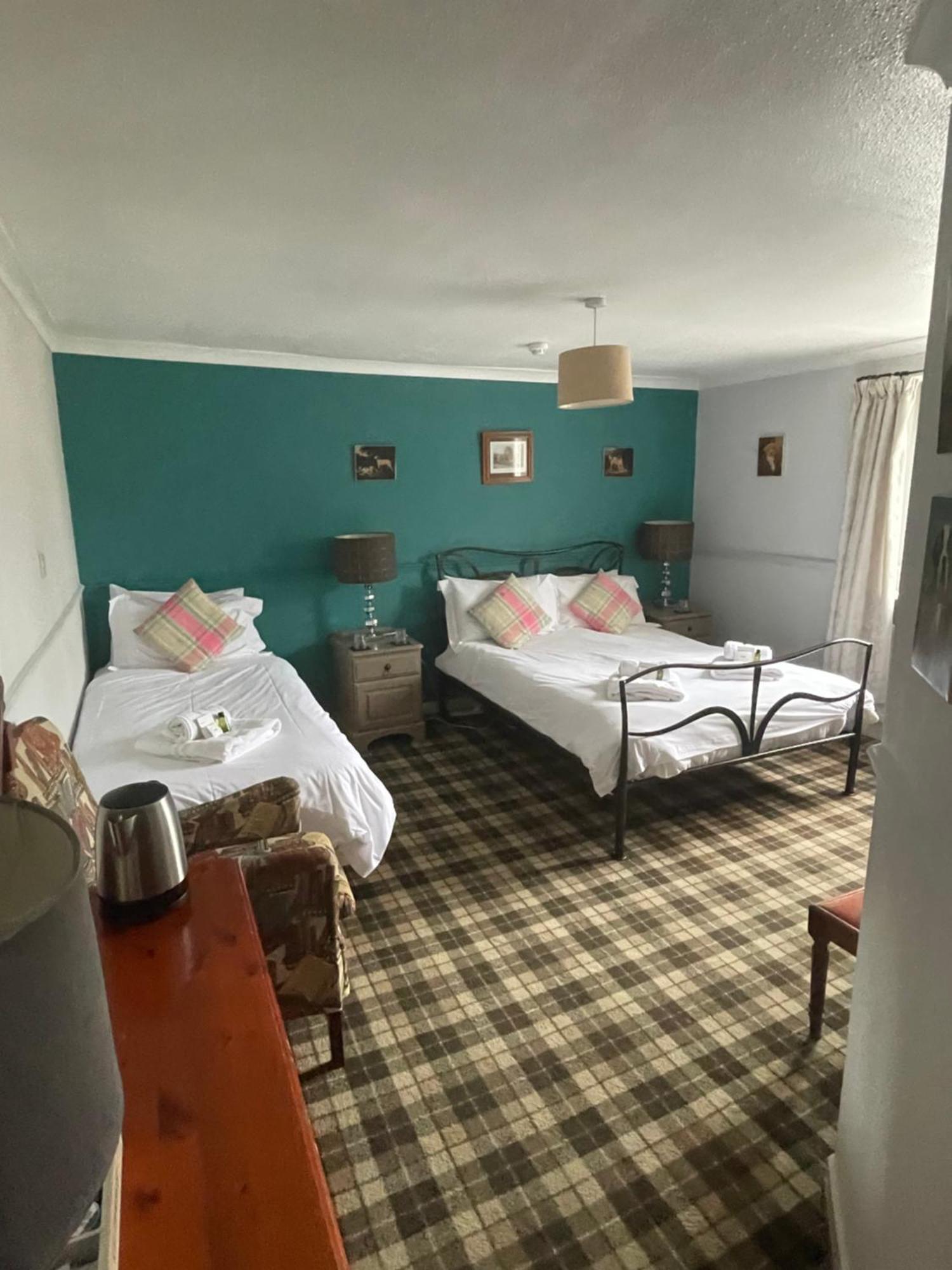 The Kings Arms Inn Montacute Dış mekan fotoğraf