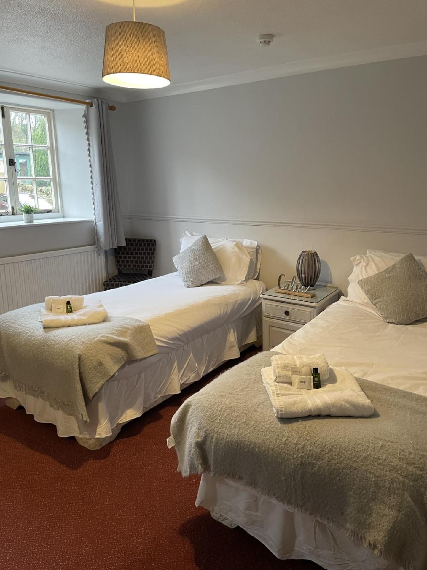The Kings Arms Inn Montacute Dış mekan fotoğraf