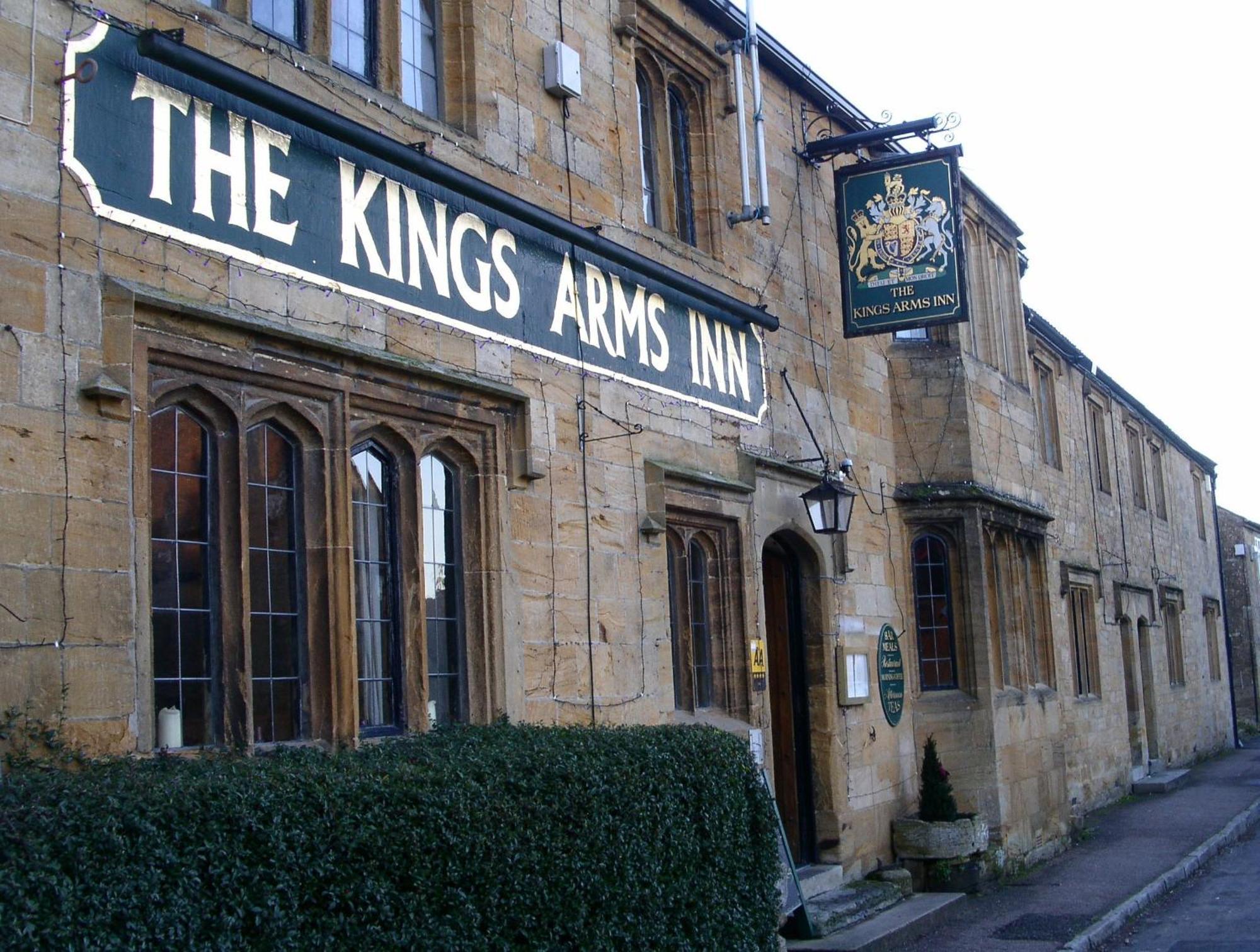 The Kings Arms Inn Montacute Dış mekan fotoğraf